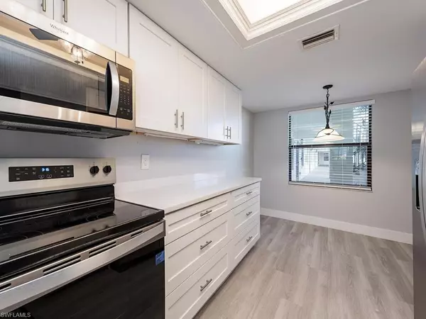 Fort Myers, FL 33908,12581 Kelly Sands WAY #502