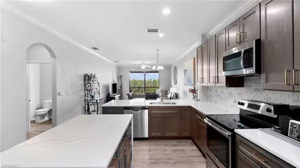 Naples, FL 34113,9727 Acqua CT #444