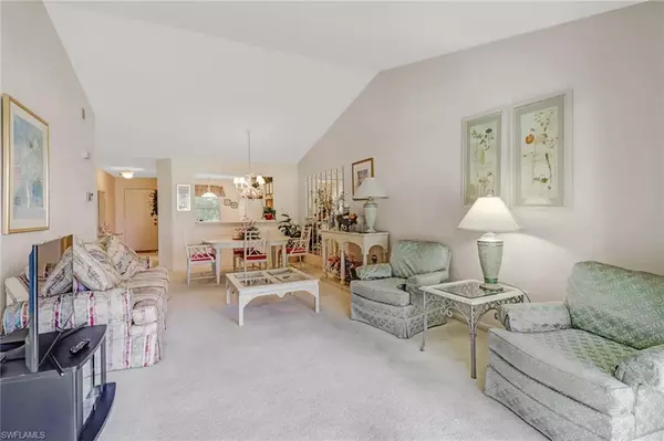 Naples, FL 34116,1406 Churchill CIR #P203