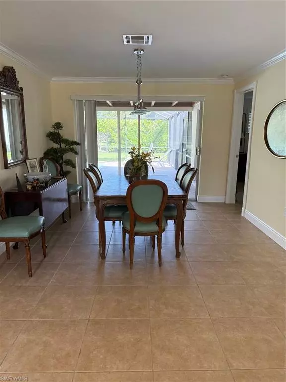 Naples, FL 34102,1927 Crayton RD