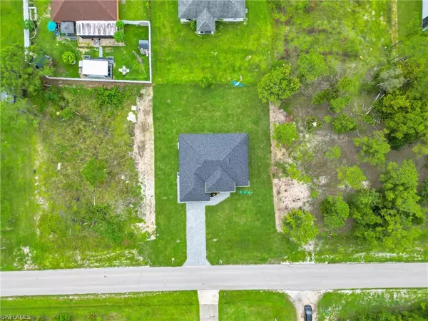 Lehigh Acres, FL 33971,3809 Sunset RD