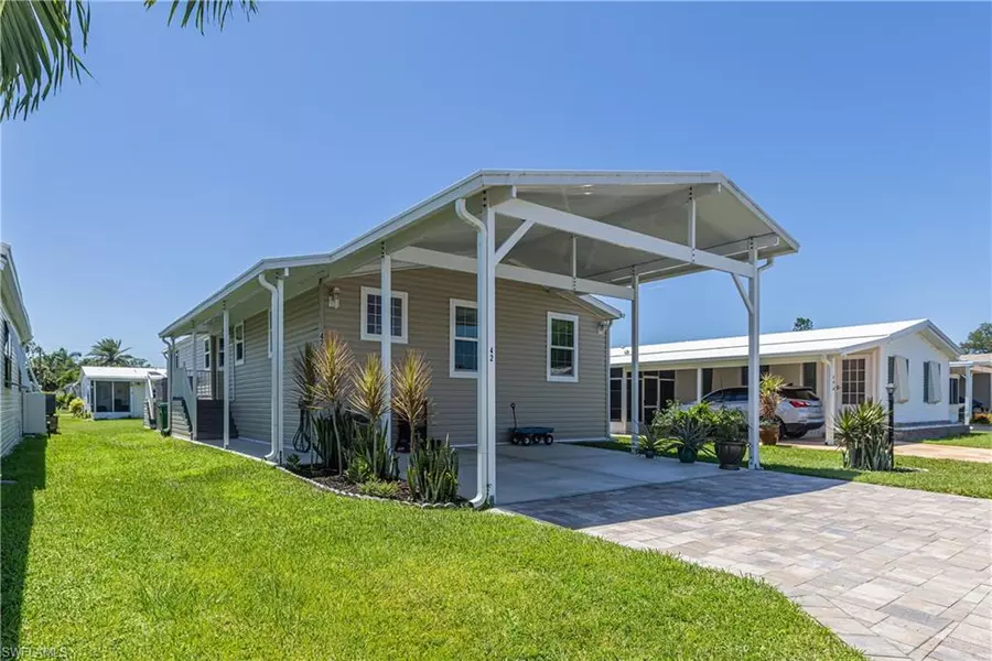 42 Amethyst AVE #42A, Naples, FL 34114