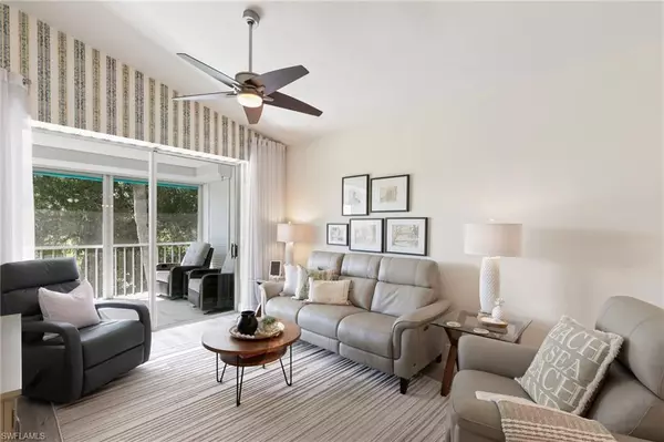 Naples, FL 34113,8228 Twelve Oaks CIR #322