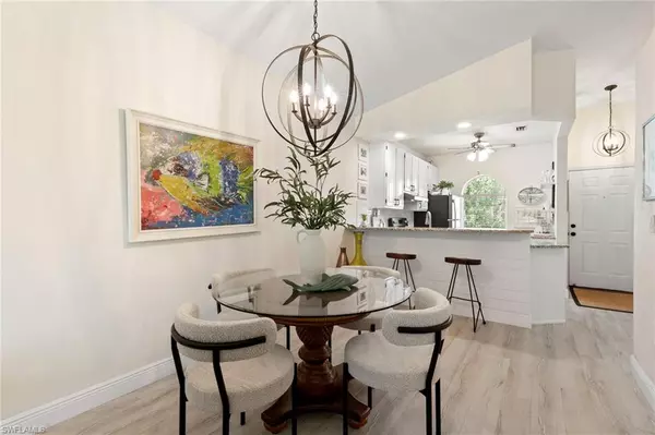 Naples, FL 34113,8228 Twelve Oaks CIR #322