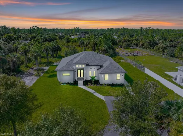 Naples, FL 34120,2832 6th AVE NE