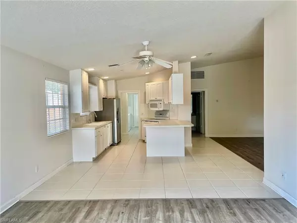 Naples, FL 34119,4824 Lasqueti WAY