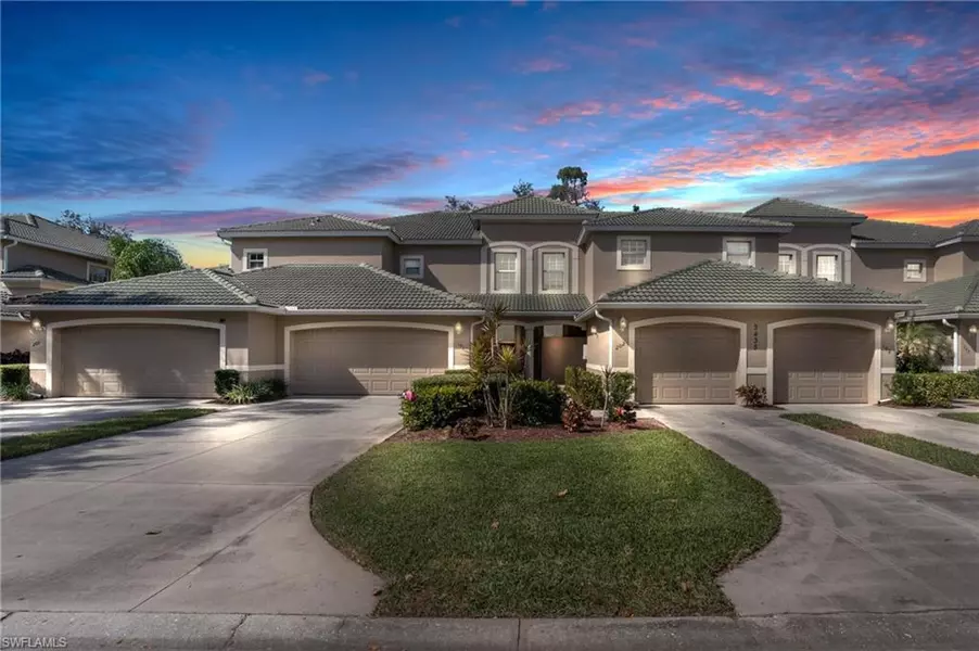 3435 Laurel Greens LN S #202, Naples, FL 34119