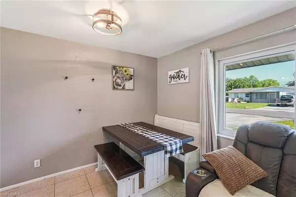 Fort Myers, FL 33905,12619 2nd ST