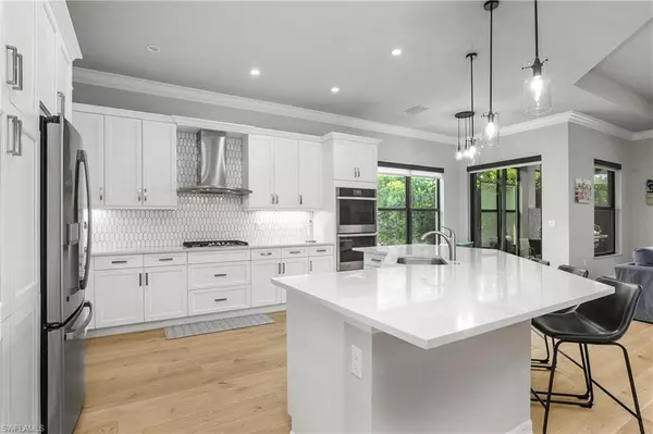 Naples, FL 34119,4705 Kensington CIR