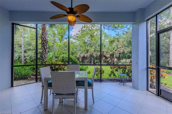 Naples, FL 34113,7837 Hawthorne DR #1102
