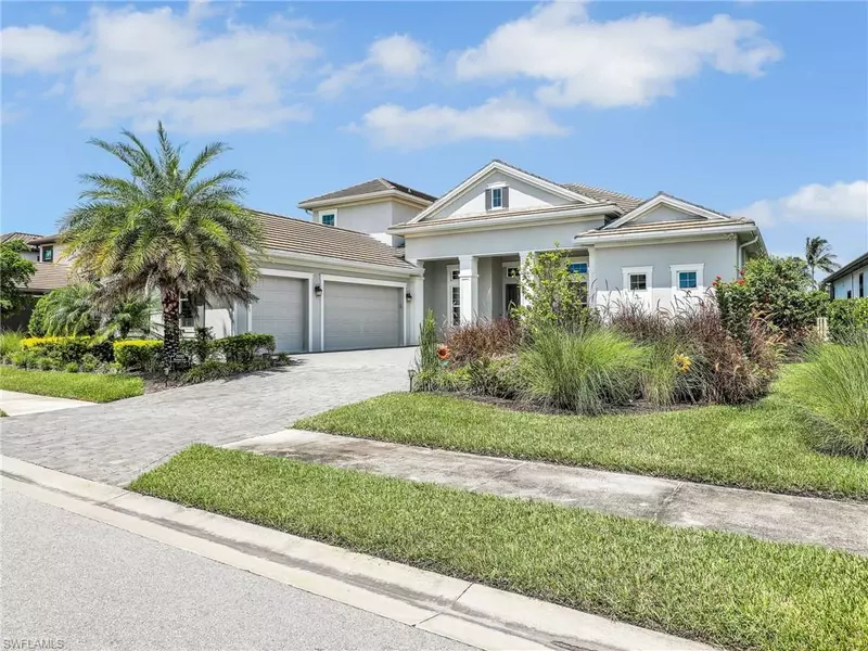 15583 Montello LN, Naples, FL 34114