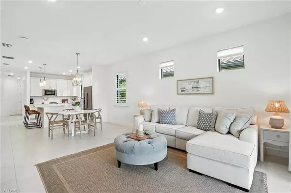 Naples, FL 34120,1863 Mesa LN