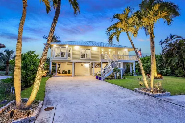 Marco Island, FL 34145,681 Diplomat CT