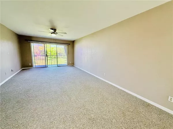 Naples, FL 34116,1590 Trafalgar LN #B201