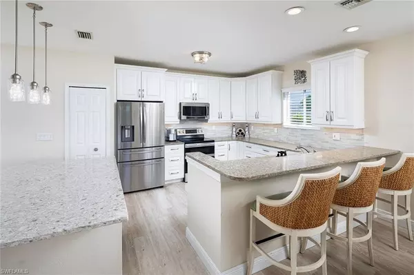 Estero, FL 33967,8470 Southbridge DR #1