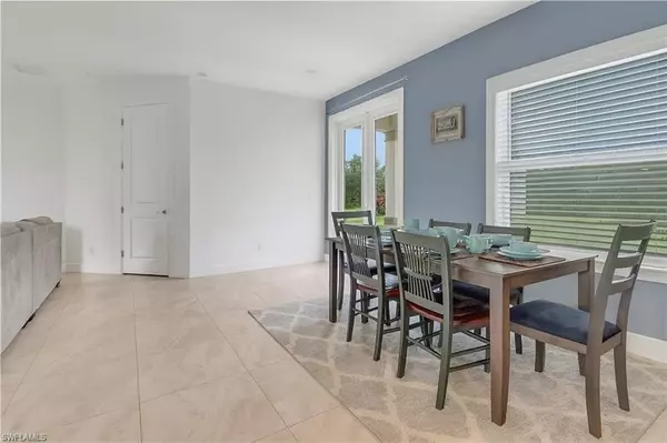 Naples, FL 34120,4240 62nd AVE NE