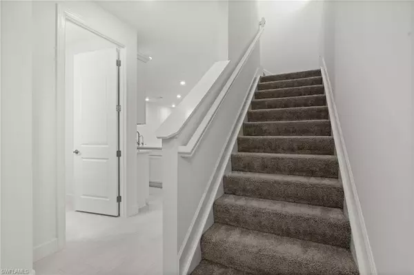 Naples, FL 34119,4286 Sonoma Oaks CIR