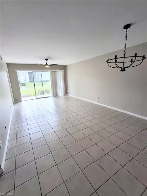 Naples, FL 34116,1462 Churchill CIR #T101
