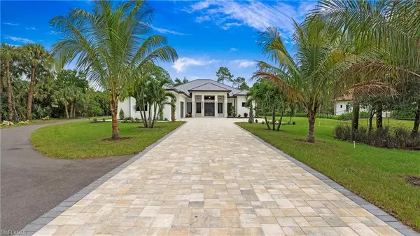 652 15th ST SW, Naples, FL 34117