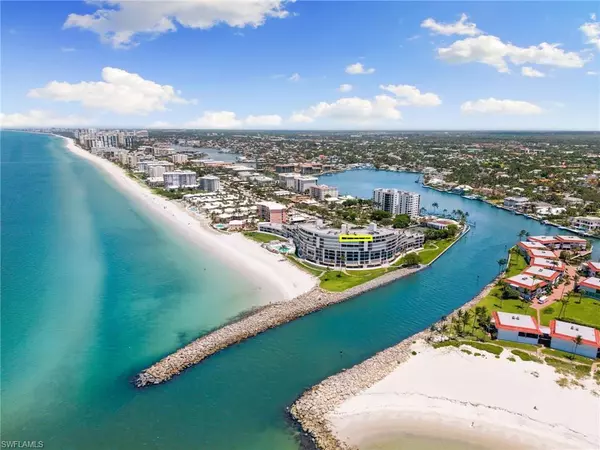 Naples, FL 34103,2355 Gulf Shore BLVD N #903