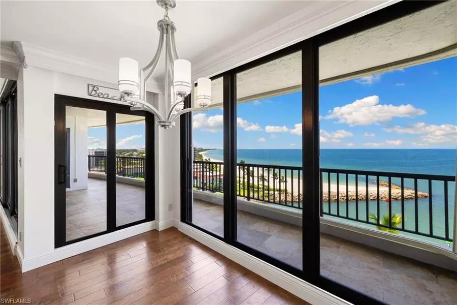 2355 Gulf Shore BLVD N #903, Naples, FL 34103