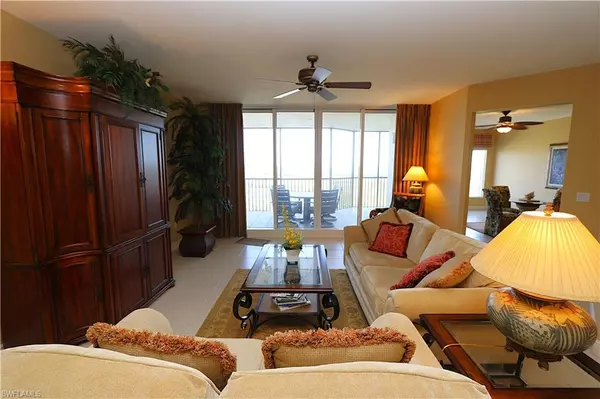 Naples, FL 34114,1060 Borghese LN #804