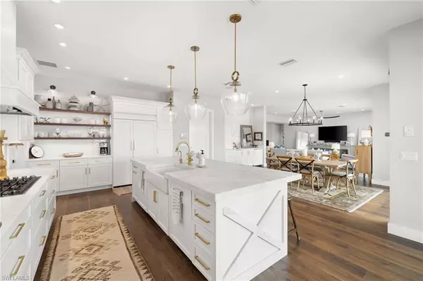 Naples, FL 34108,414 Palm CT