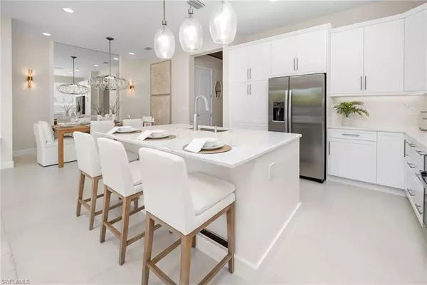 Naples, FL 34112,2440 Cambridge WAY