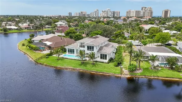 Naples, FL 34103,4776 Crayton CT