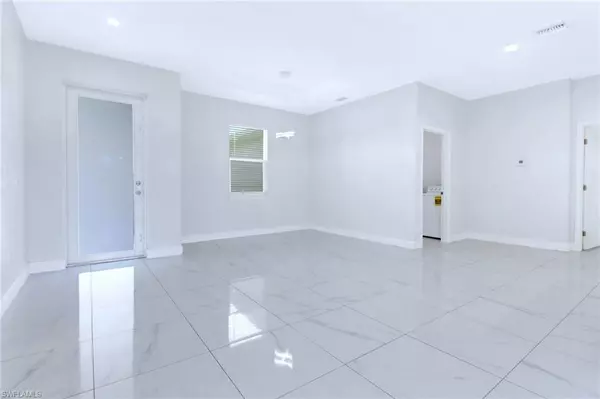 Lehigh Acres, FL 33936,508 Coolidge AVE