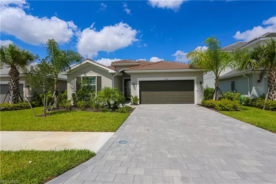 2155 Hamlin ST, Naples, FL 34120