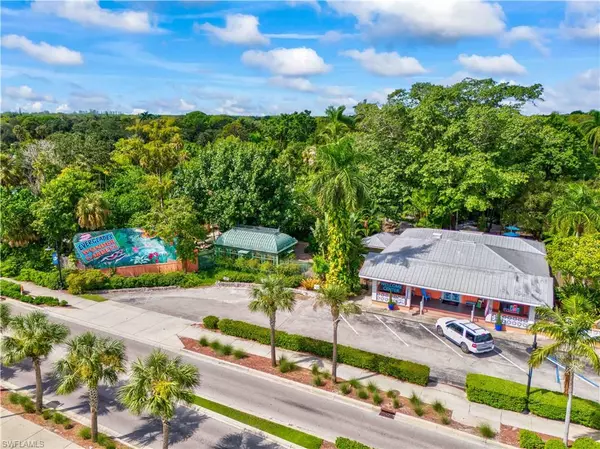 Bonita Springs, FL 34135,25650 Luci DR