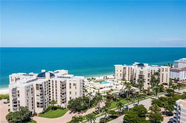Naples, FL 34103,3115 Gulf Shore BLVD N #203S
