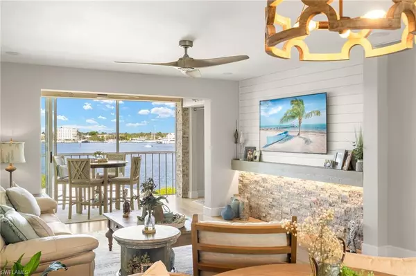 Naples, FL 34102,1140 LITTLE NECK CT #D37