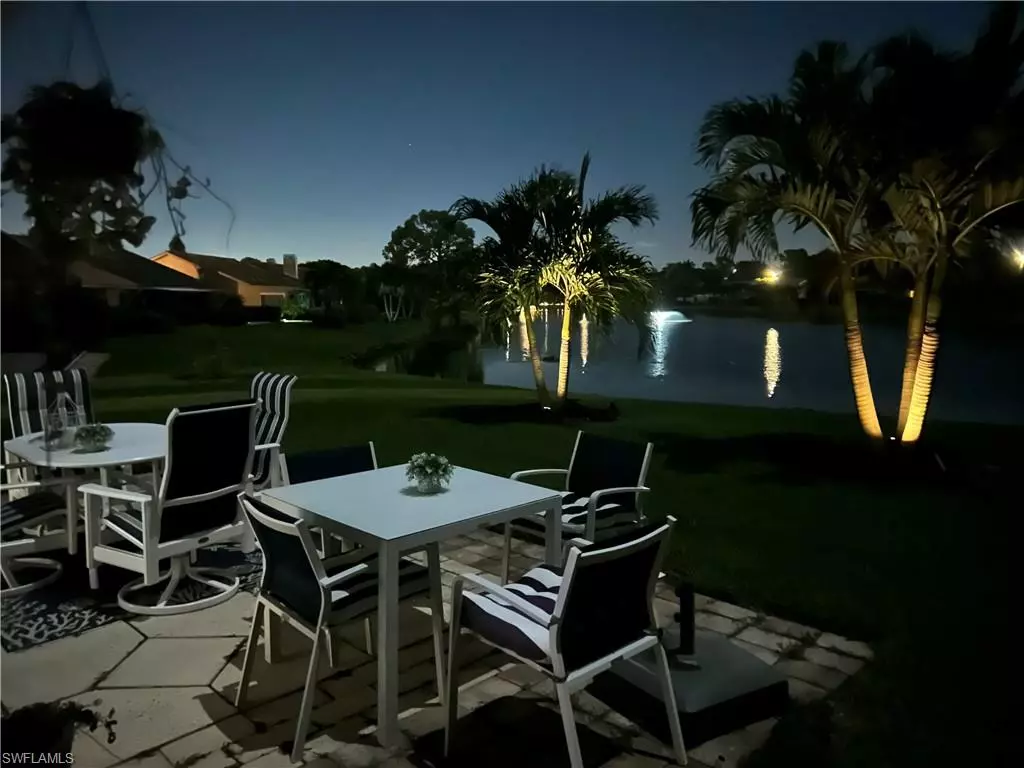 Naples, FL 34104,421 Kings WAY