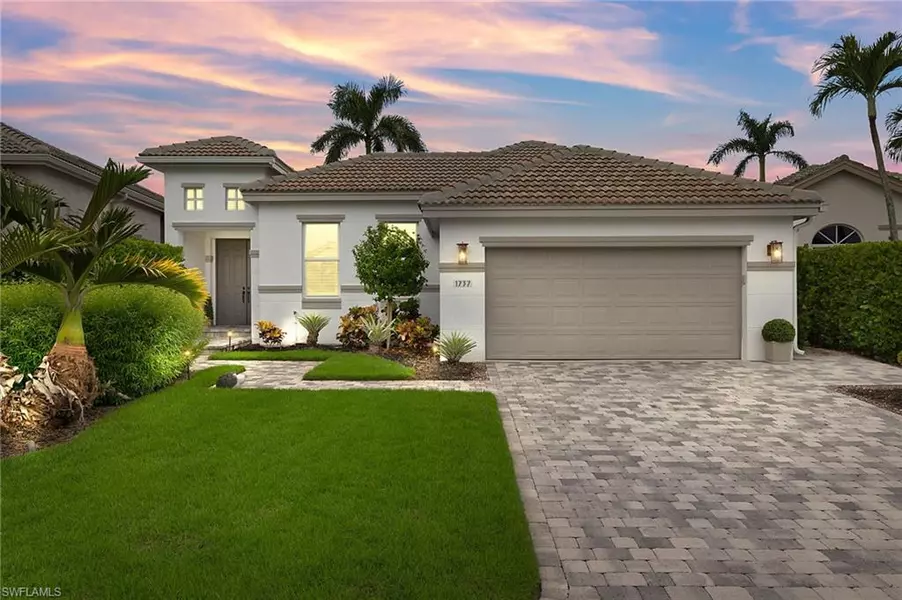 1737 YORK ISLAND DR, Naples, FL 34112