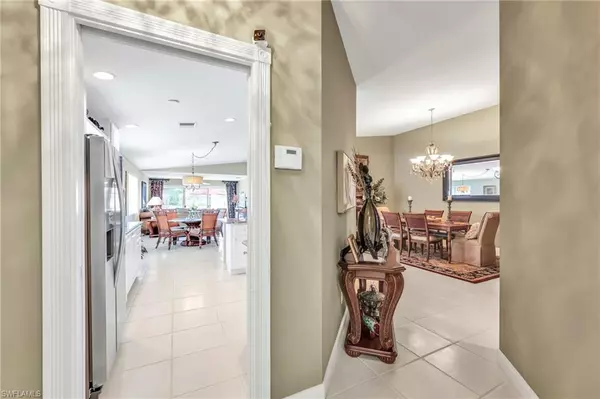 Naples, FL 34114,7146 Marconi CT