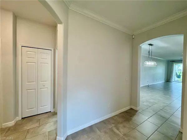 Naples, FL 34120,2511 Vine AVE