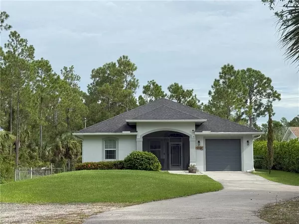 2131 22nd AVE NE, Naples, FL 34120