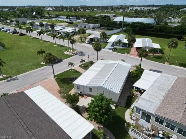 Fort Myers Beach, FL 33931,17511 Bryan CT