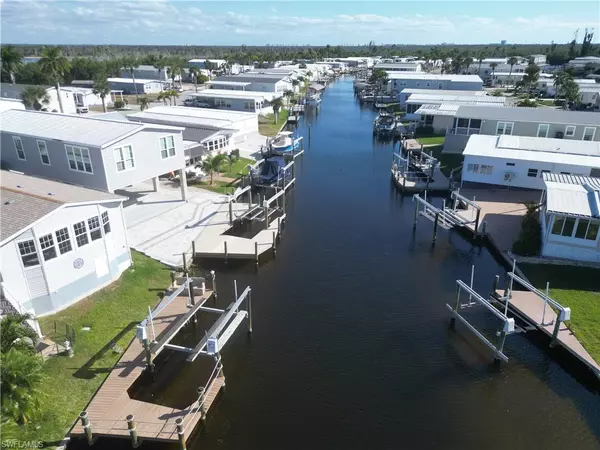 Fort Myers Beach, FL 33931,17690 Bryan CT