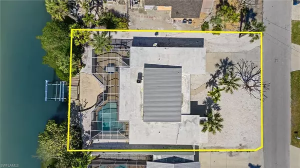 Fort Myers Beach, FL 33931,411 Connecticut ST