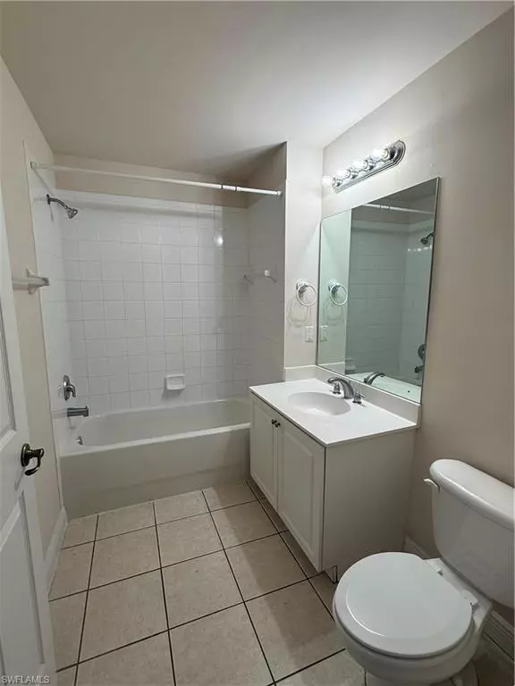 Cape Coral, FL 33909,3947 Del Sol LN #202