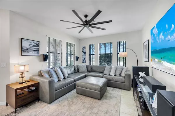 Naples, FL 34113,1399 Santiago CIR #1103