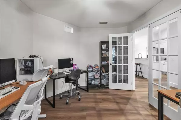 Cape Coral, FL 33993,113 Tropicana PKWY W
