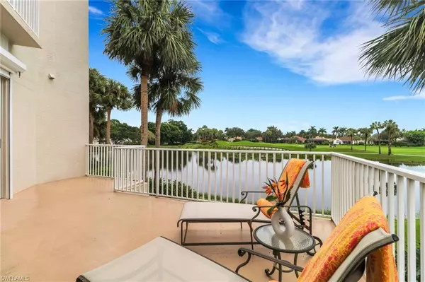 Naples, FL 34109,1590 Clermont DR #K105