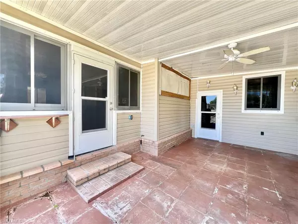 Naples, FL 34112,13 Cannes DR