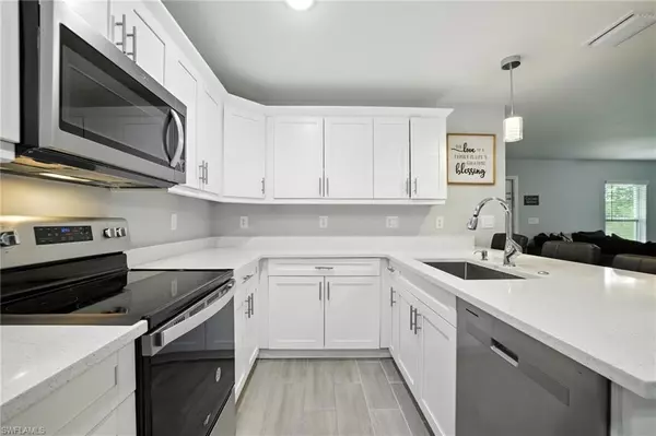 Lehigh Acres, FL 33971,3313 42nd ST W