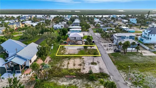 Fort Myers Beach, FL 33931,111 Bay Mar DR