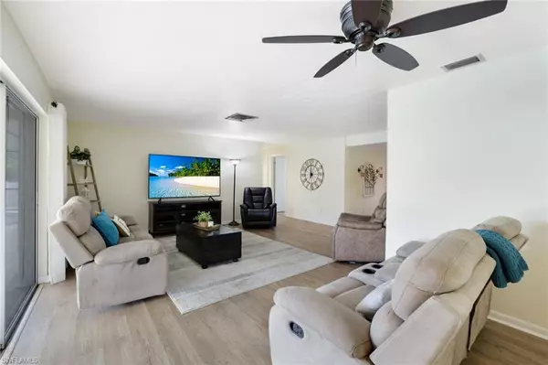 Naples, FL 34113,133 Briarcliff LN